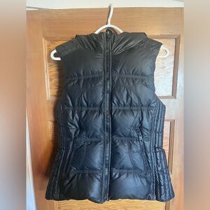 Lululemon down vest